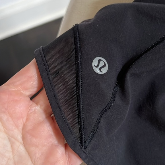 Lululemon black hotty hot shorts. Excellent used condition - Picture 6 of 8